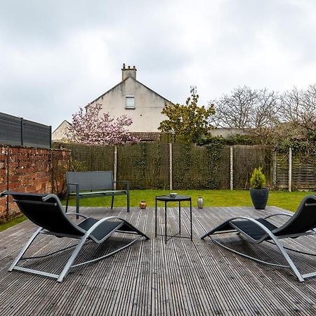 Suite L'Echappee: Romantic Spa Retreat with Private Sauna Pezarches Exterior photo
