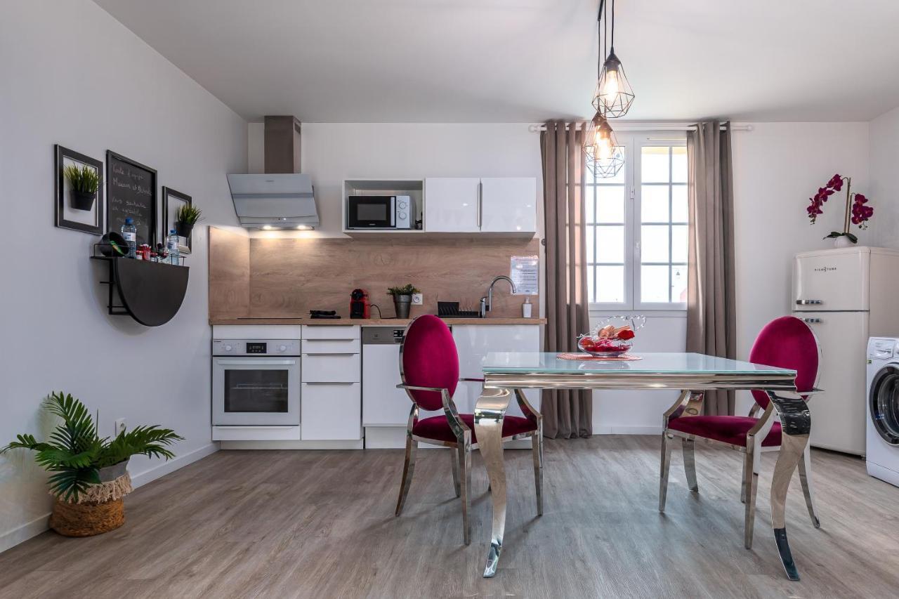 Suite L'Echappee: Romantic Spa Retreat with Private Sauna Pezarches Exterior photo